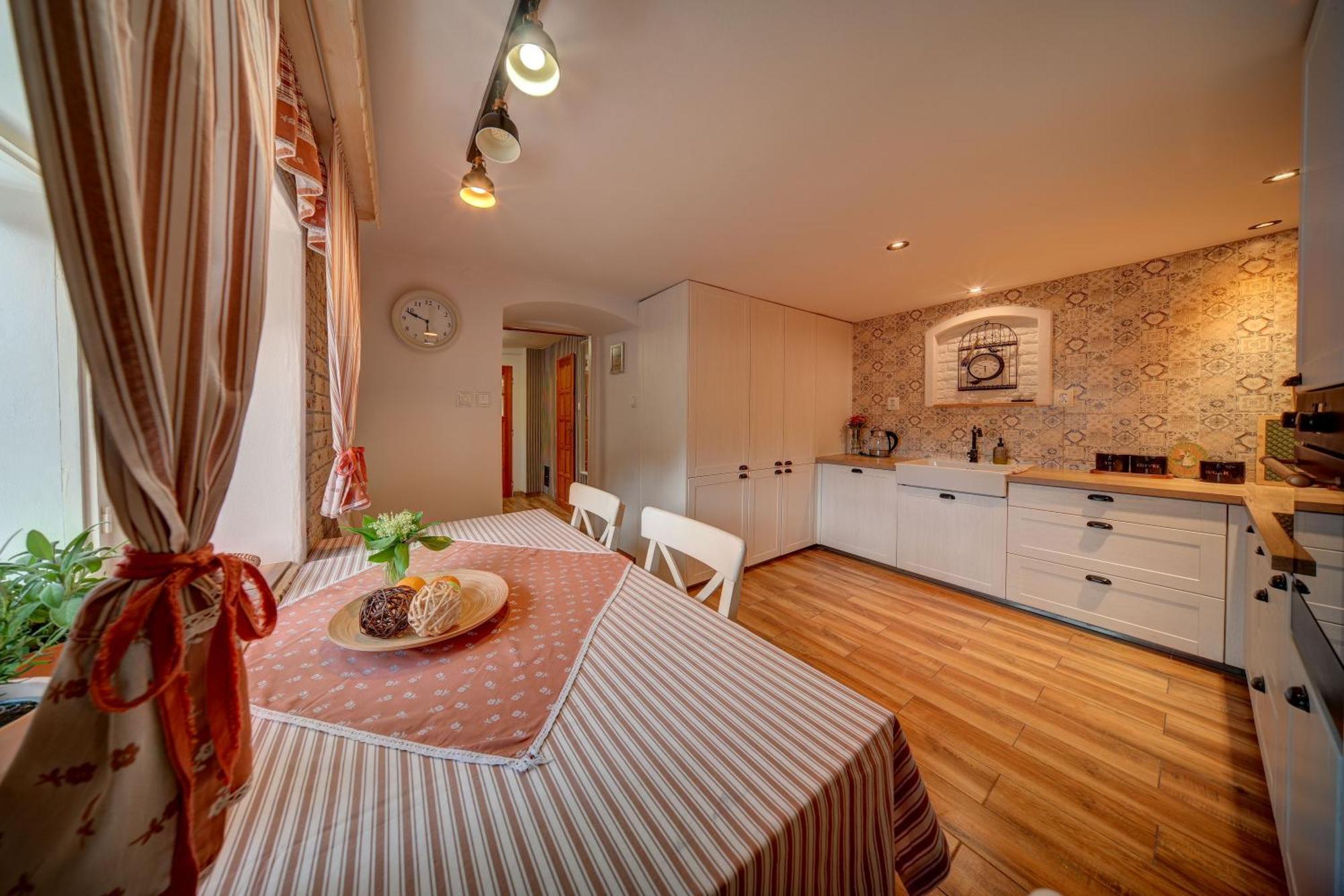 Chaloupka U Potoka Villa Kutná Hora Exteriör bild